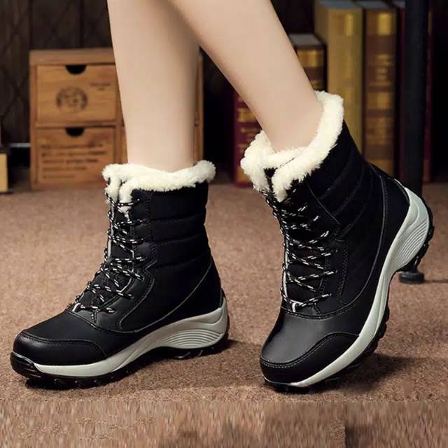 READY INDONESIA WOMAN WINTER CASUAL BOOTS SHOES SEPATU WANITA MUSIM DINGIN IMPORT