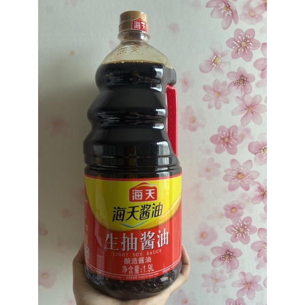 

kecap asin hai tian light soy sauce sheng chou jiang you 生抽酱油 1.9L
