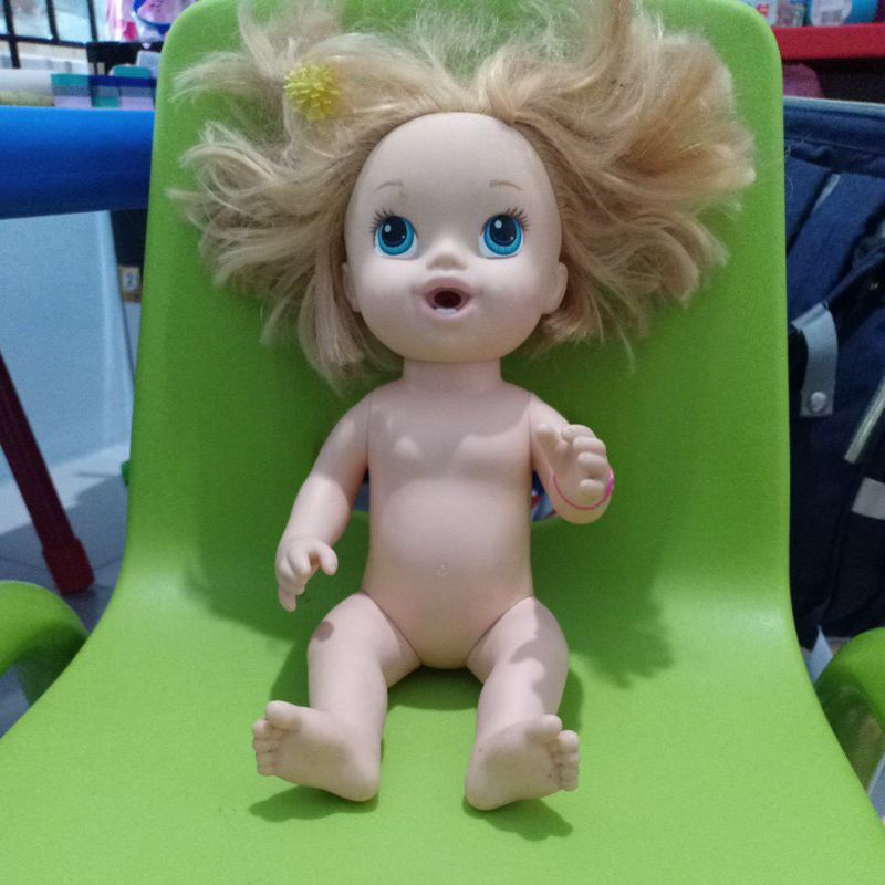Preloved boneka baby alive