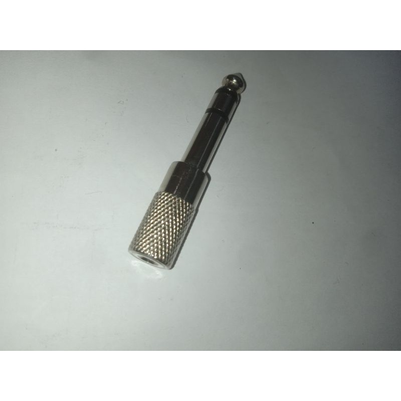 2.5 mm to 3.5 mm AUDIO JACK CONVERTER