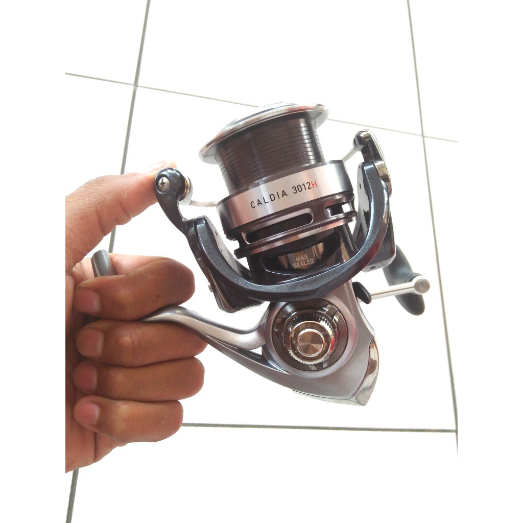 Reel Spinning Daiwa Caldia 3012H drag 7 kg