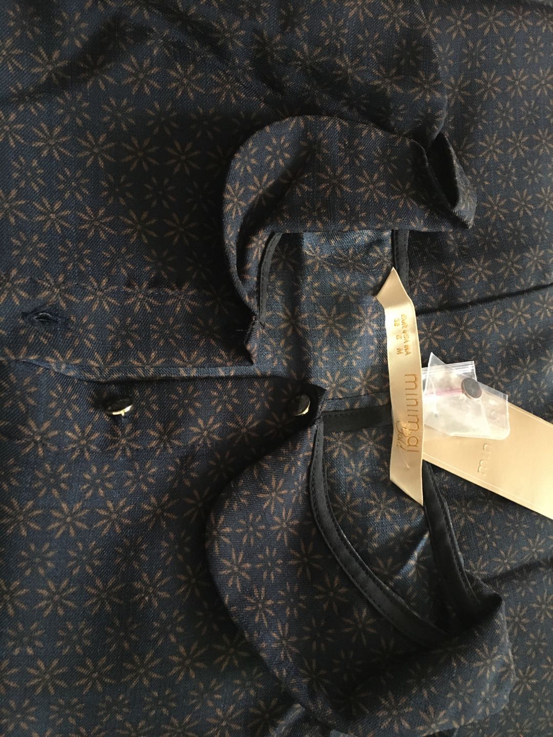 Minimal Antik Batik Shirt V2