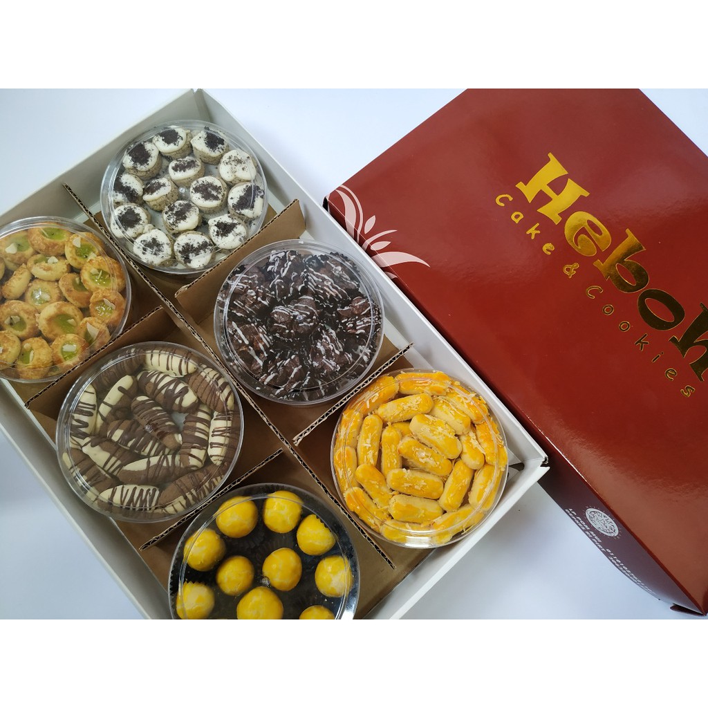 

Paket 8 Kue Kering Lebaran Premium Isi 6 Toples By Heboh Cookies