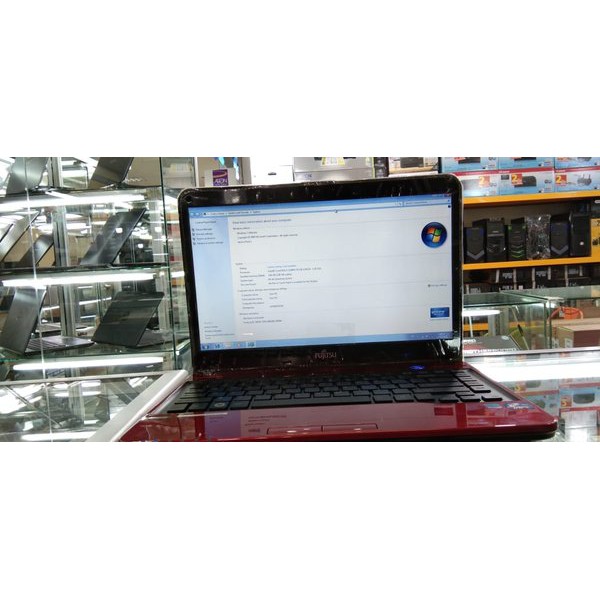 Fujitsu Lifebook LH532 Core i3