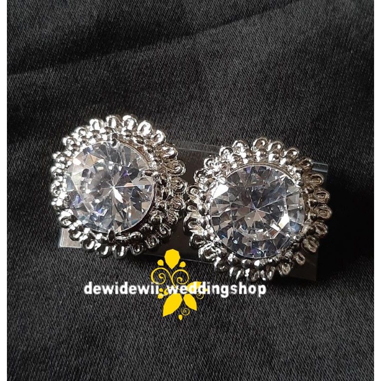 Anting/ Giwang Pengantin, ModeL Bulat (Batu diamond)