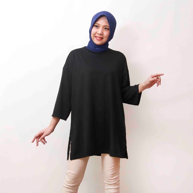 Kaos Oversize Polos / Kaos Oversize Hijab/ Kaos Oversize Wanita / Atasan Oversize