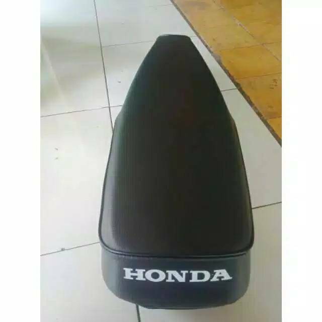 Jok motor honda astrea grand