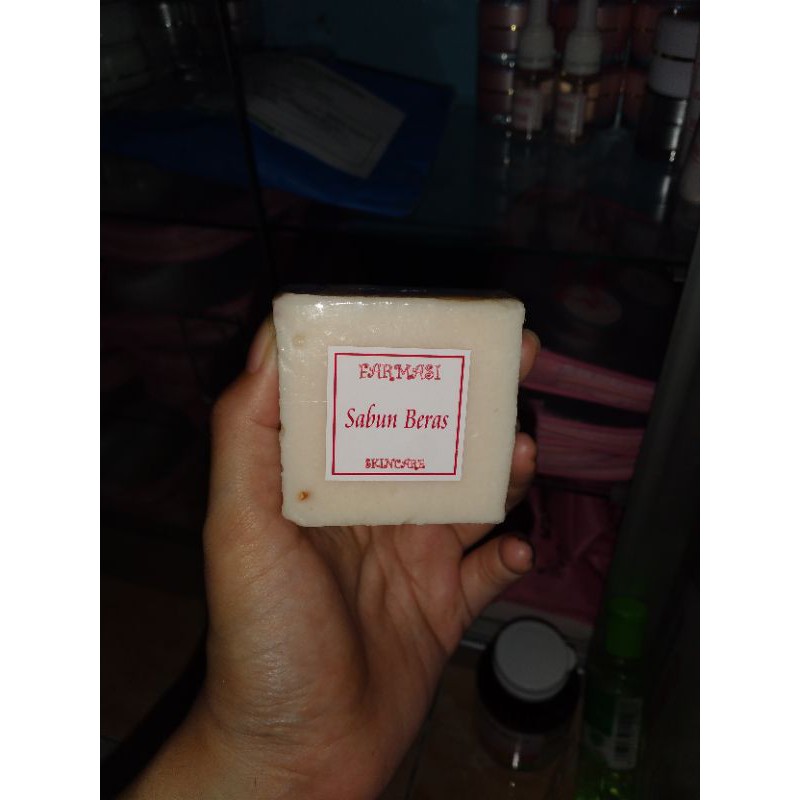 Sabun Beras Batang Farmasi Skincare