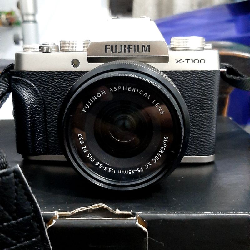 FUJIFILM XT100 SILVER (SECOND)