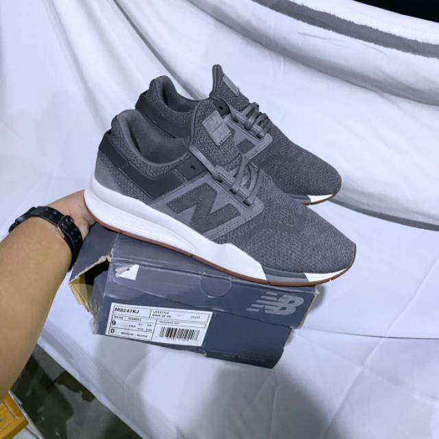 new balance 247 gum sole