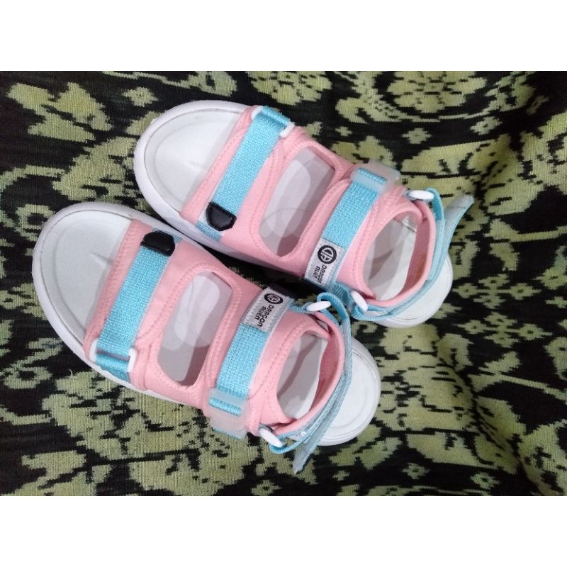 Sandal gunung wanita korea Kenip korea Sandal korea Sandal wanita Dragon alien