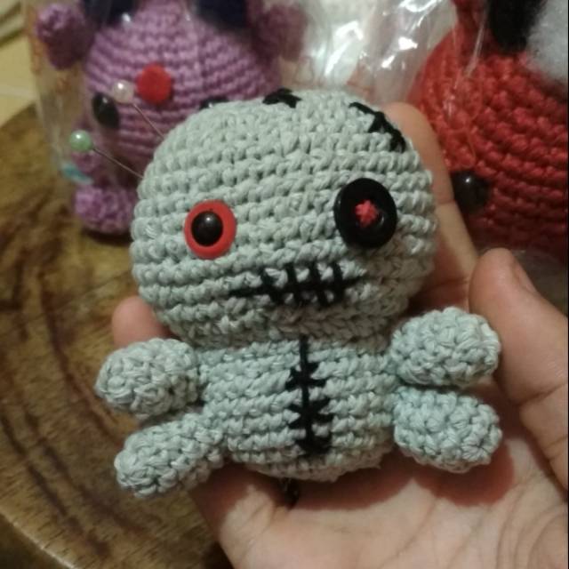 voodoo amigurumi