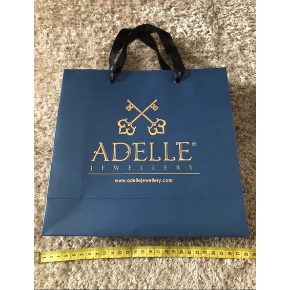 

Adelle Jewellery Paperbag