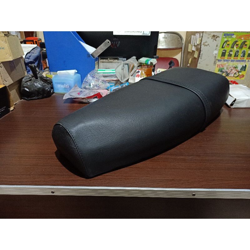 jok seat sadel vespa new px newpx npx import rangka plastik komplit anak kunci