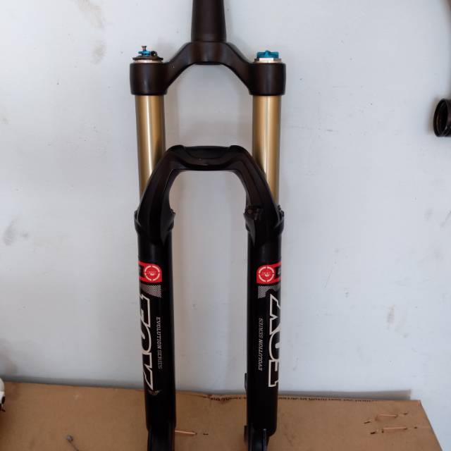 Fork fox evolution series 27.5  th 2017