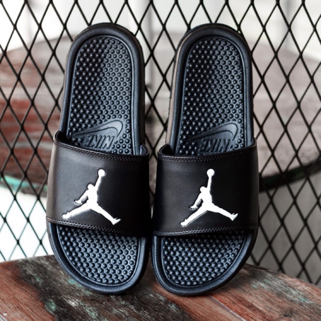 sandal nike air jordan