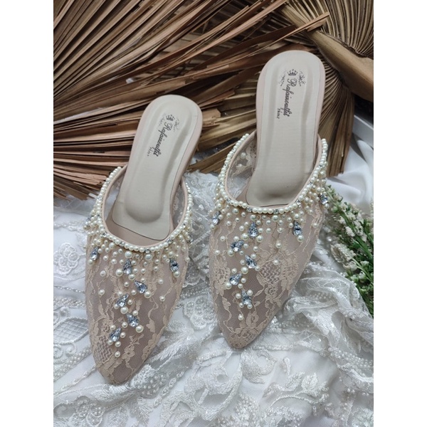 Rafaizoutfit flatshoes sintya cream wedding cantik