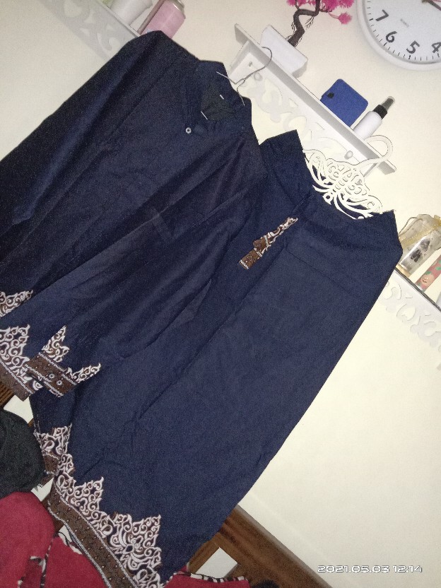 Batik Solo Modern Setelan Sarung Celana Dan Koko Tumpal Biru (navy) Full Furing