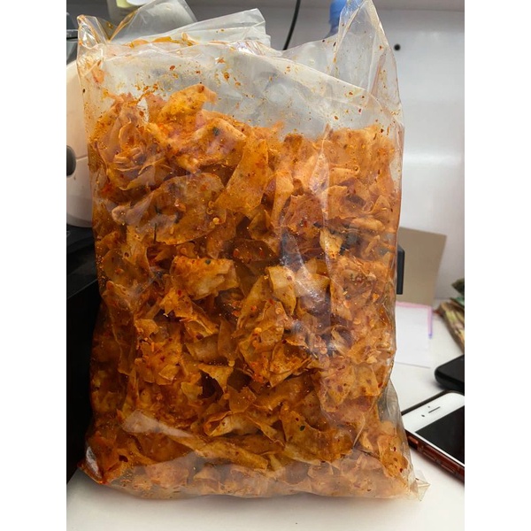 

waw Keripik SINGKONG PEDAS kripset legend 500gr