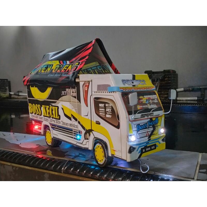 Miniatur Truk Oleng Bos Kecil (Lampu + Terpal )