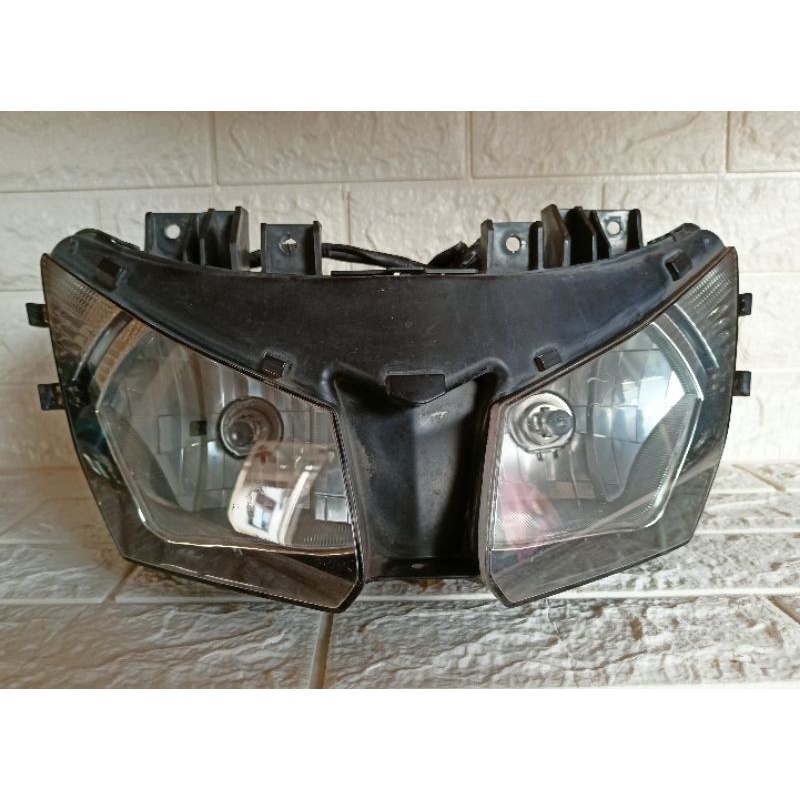 Reflektor CBR 150R K45 reflektor Lampu HONDA CBR 150R K45 original