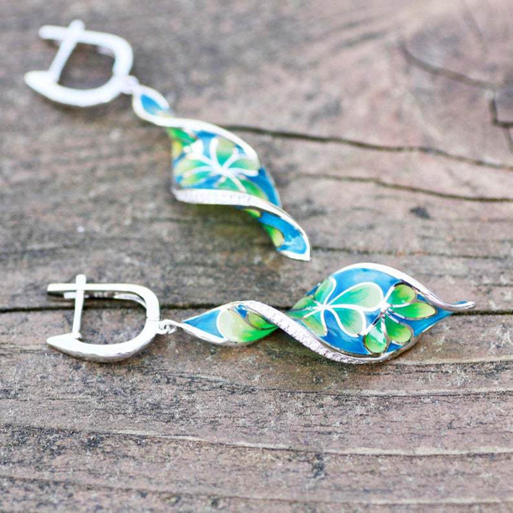 Hu Hu Hu Hu Hu Alat Bantu Pasang Kacamata♡ 1 Pasang Anting Kait Gantung Wanita Desain Spiral Enamel Gaya Vintage Tahan Lama Untuk Banquet