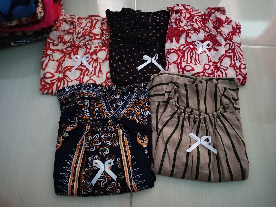 Setelan Anak/baju Tidur/baju Santai/baju Harian Anak/batik Anak/babydoll/stelan Usia 2 - 3,5 Tahun