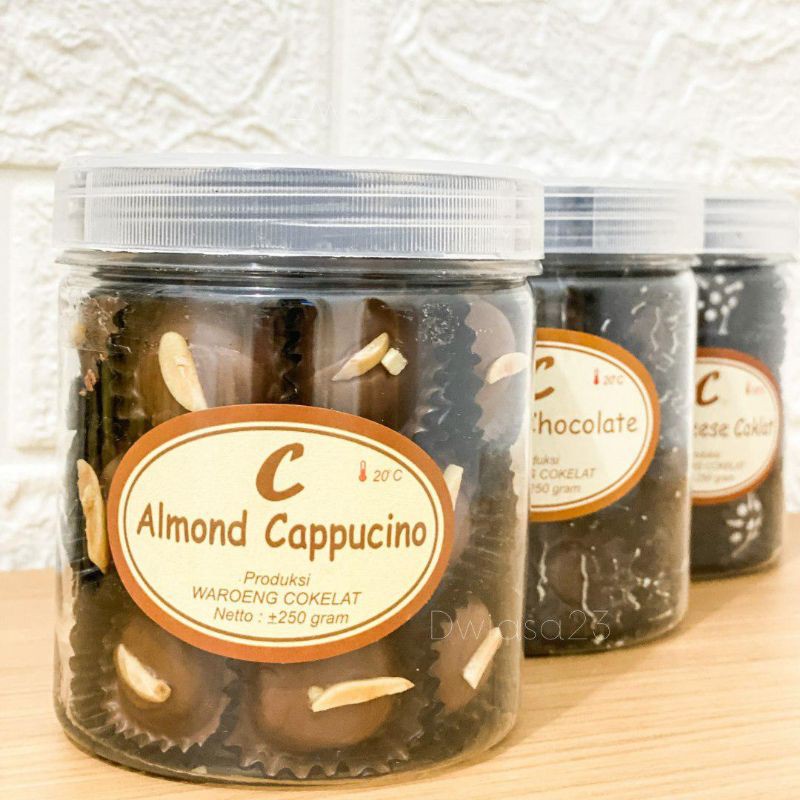 Cookies rasa Almond Cappucino - Waroeng Coklat