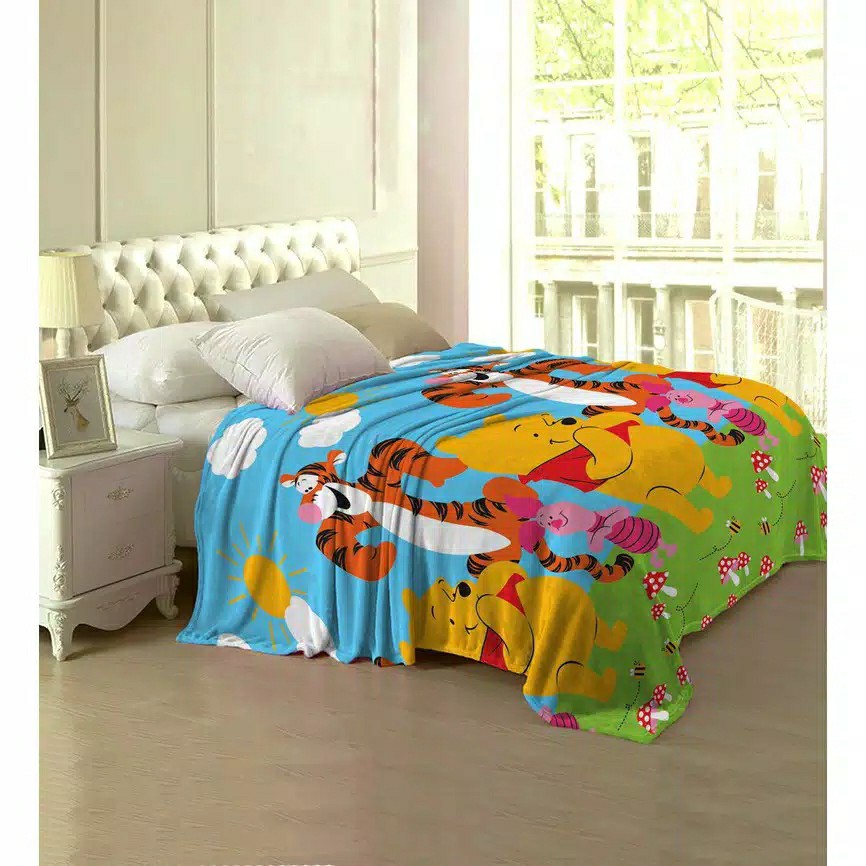 Lady Rose Selimut - Pooh And Friends