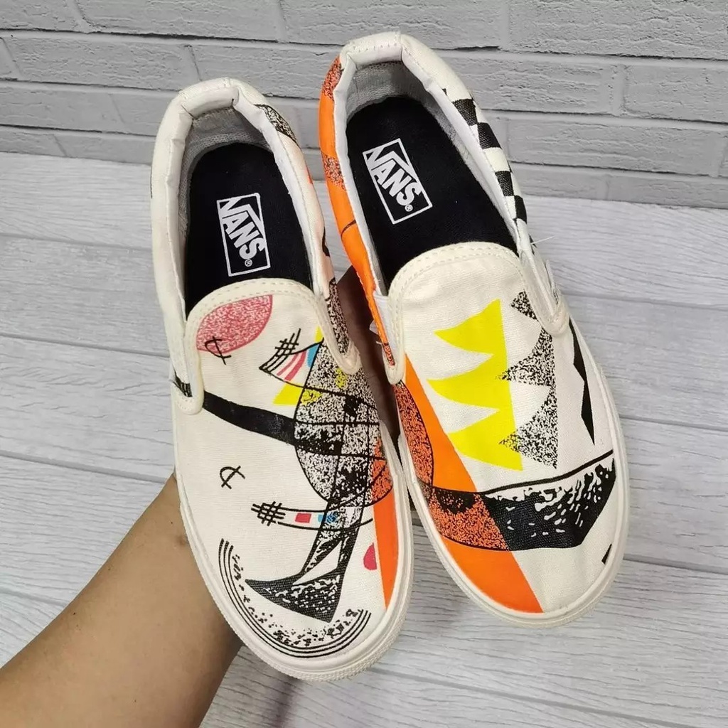 Sepatu Pria Wanita Slip On Sneakers Pria Wanita Slip On Premium Import Vans Moma