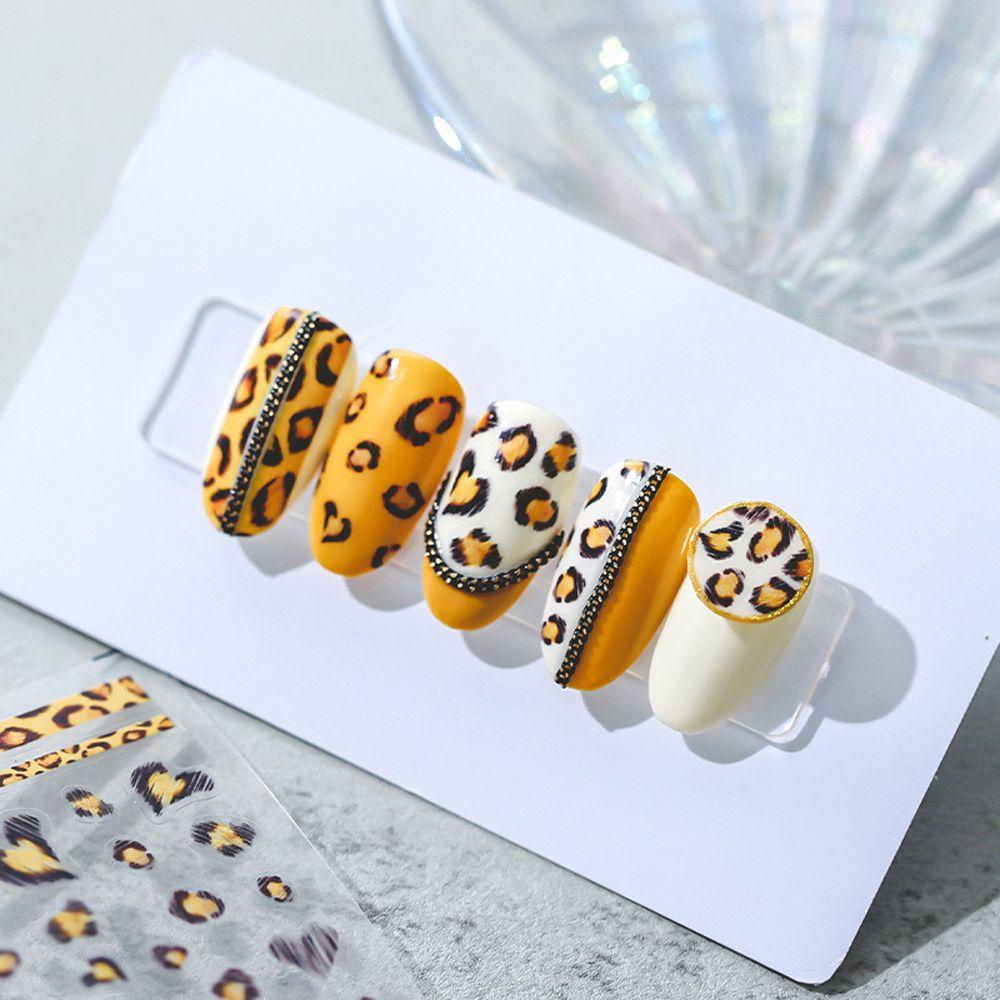 AUGUSTINA Agustina Kartun Stiker Kuku Tahun Baru Fashion Karakter Cina Leopard Print Fortuna Perekat Diri DIY Nail Art Dekorasi