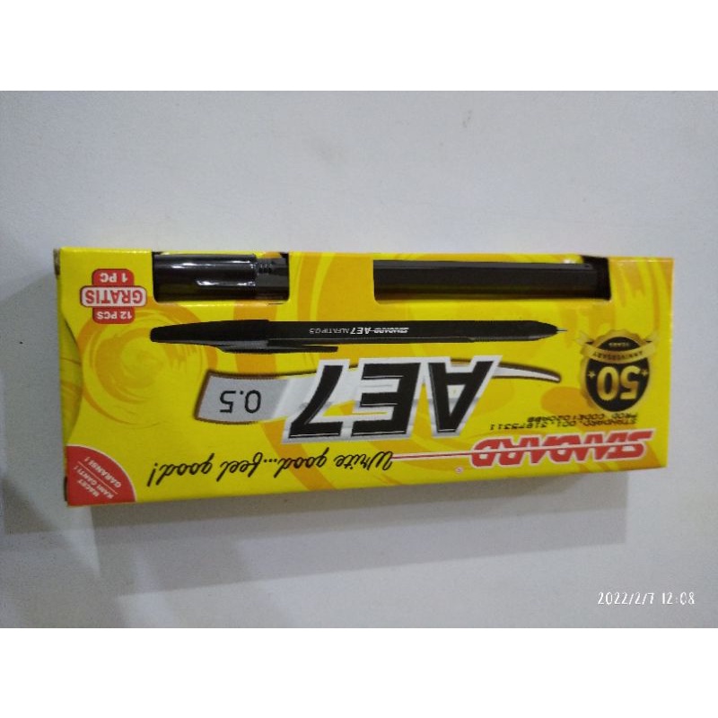 

Pulpen standar AE7