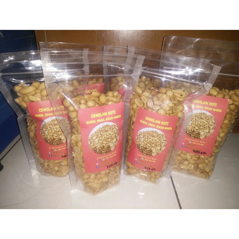 

500gr kacang goreng bawang kwalitas super dan higienis (tanpa pengawet)