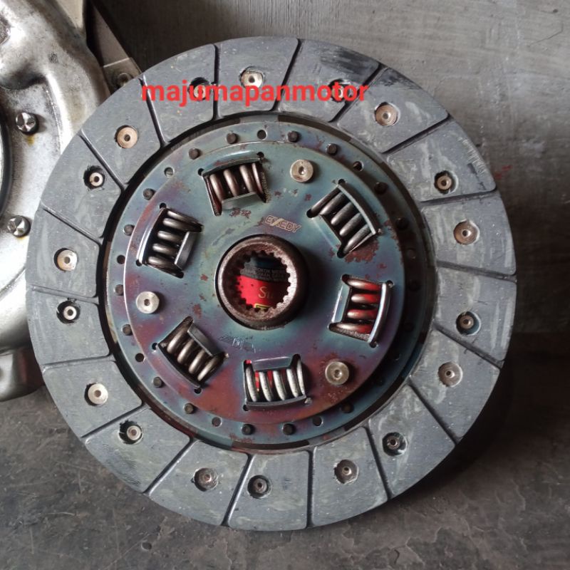 Kampas kopling Ford Laser 1.3 / Familia 1.3 / Mazda 323