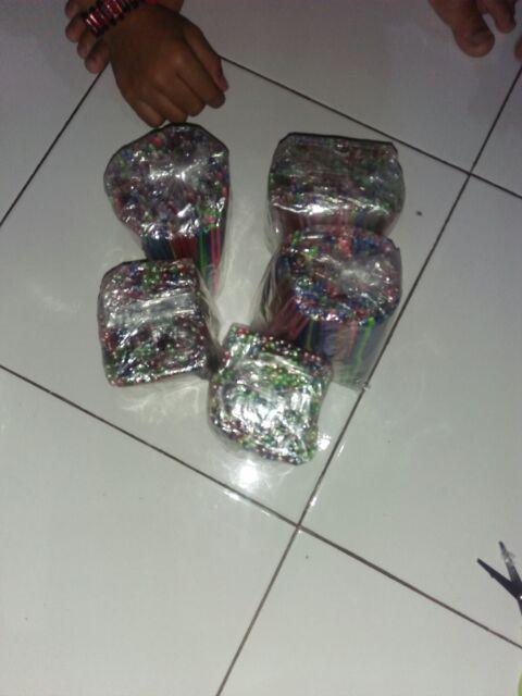 Garpu Kue Plastik Warna (isi 200)