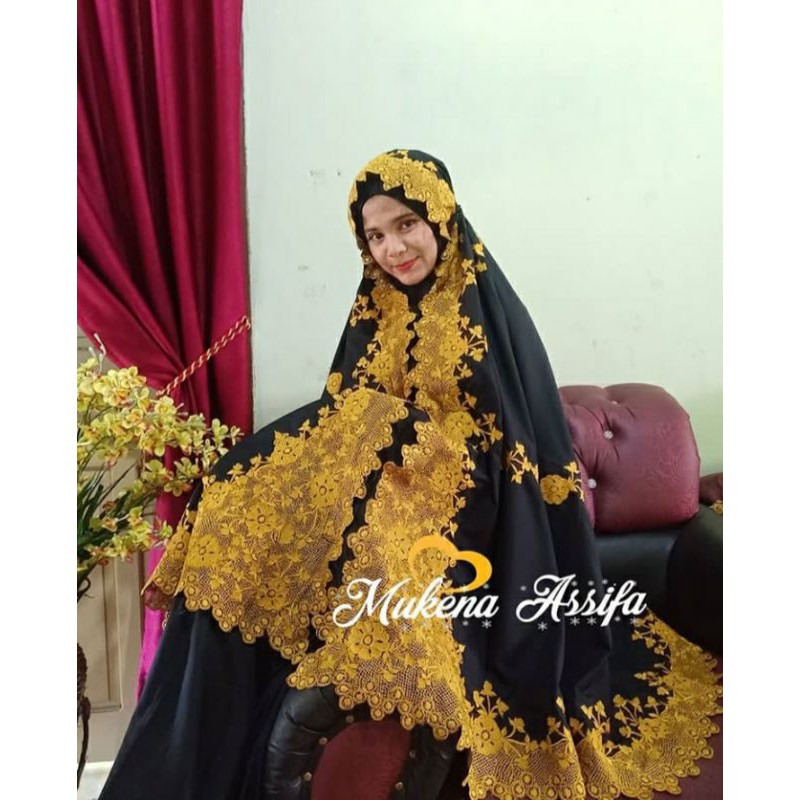 Mukena bordir padang maharani kd hitam bunga gold 087