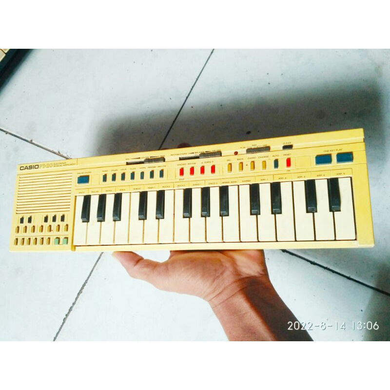 keyboard Casio mini PT 20.second
