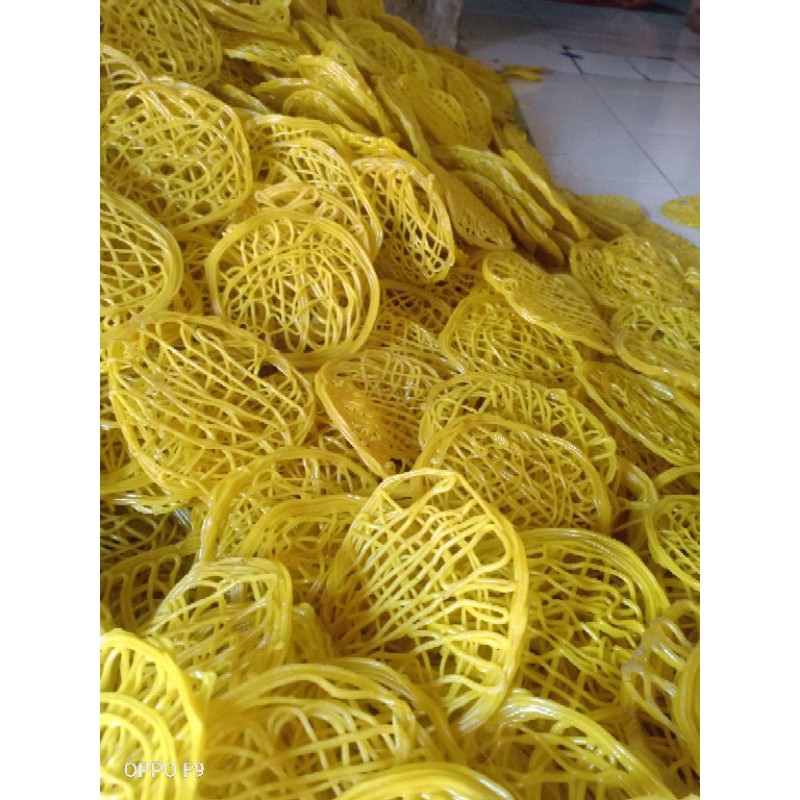 

kerupuk asinan,ukuran sedang(palang) 500gram