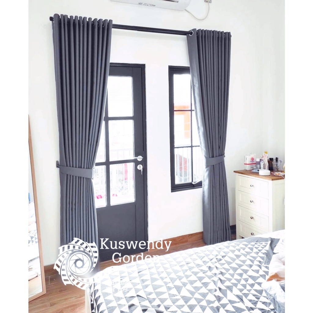 Gorden Blackout Polos 200 x 200 cm Tinggi 2 meter Hordeng Jendela Pintu Tirai Minimalis