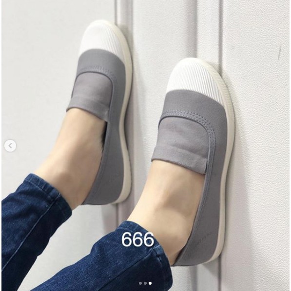 Sepatu Flat F666 wanita import realpict