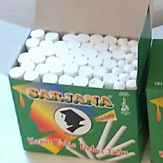 

Hadir Kapur Tulis Putih Berkualitas