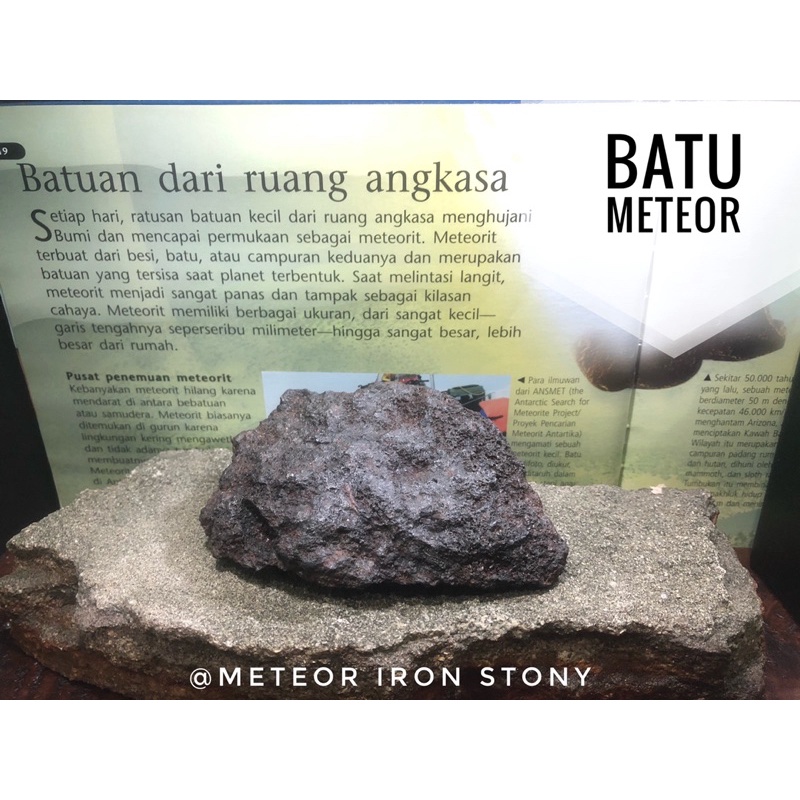 Batu meteor iron stony A8 atau batu meteor magnetis atau bongkahan meteorite