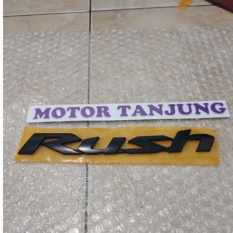 emblem tulisan rush warna hitam doff hitam glossy