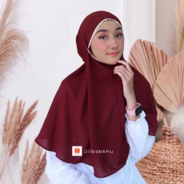 Jilbab Bergo Renda Maryam Diamond