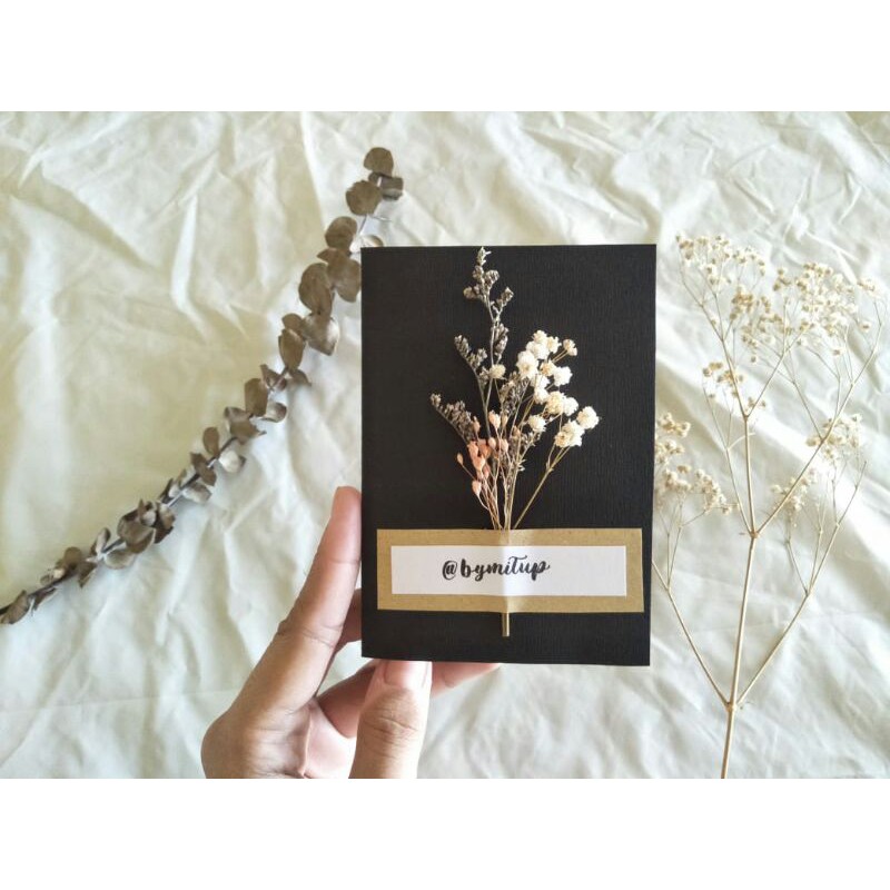 

Greeting card | Flower card | Black rustic | Tambahan pesanan