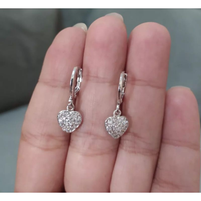 anting love silver cantik