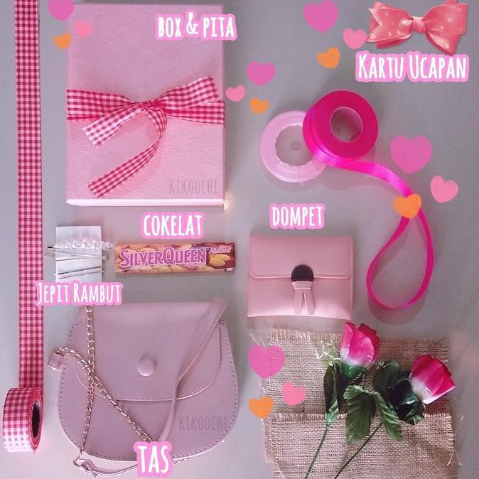 

Gift box Hadiah kado ulang tahun pacar istri wanita cewek wisuda anniv