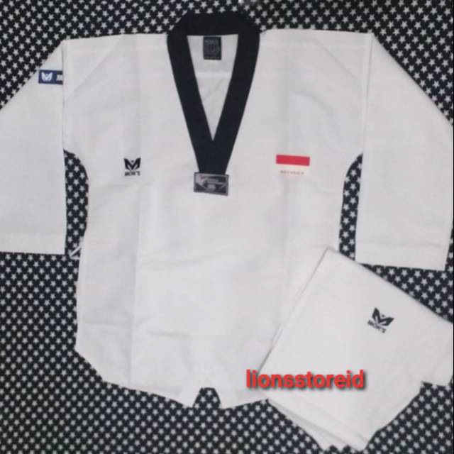 Taekwondo Dobok / DOBOK TAEKWONDO MOKS