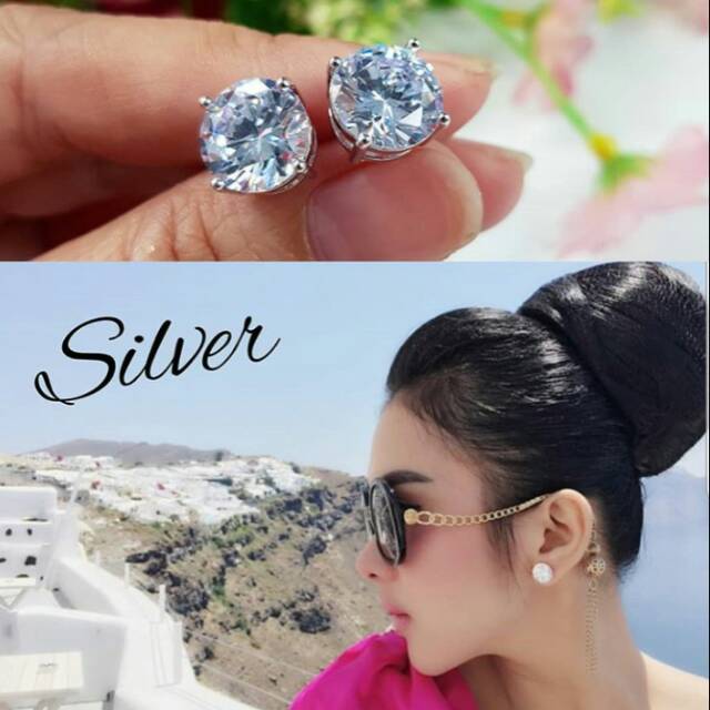 Anting Titanium  Syahrini Silver-Gold