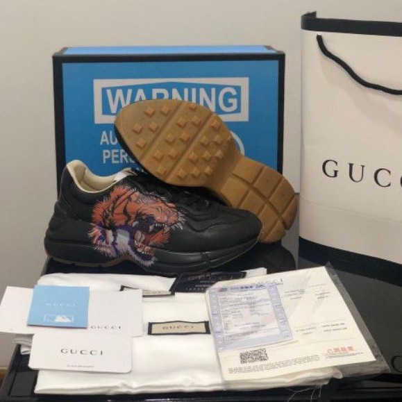 Sepatu Gucci Rython Sneakers Tiger Black